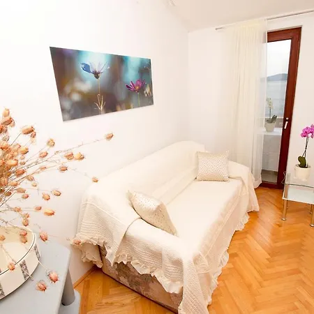 Apartment Antonio Pisak