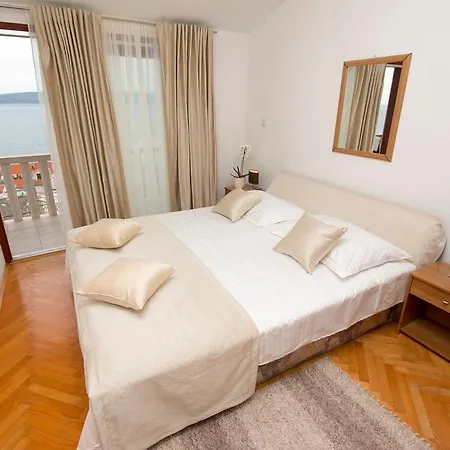 Antonio * ピサック