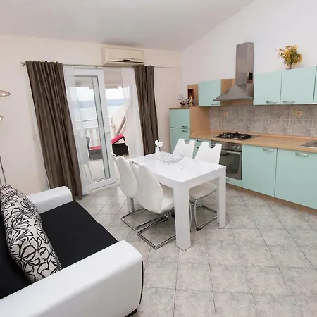 Antonio * ピサック