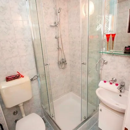 Antonio Apartment *